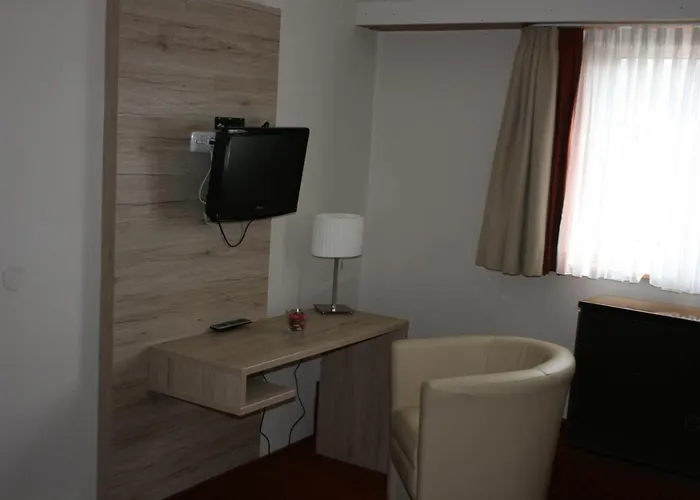 Gasthaus-pension Schwarzer Graf فينديشغارشتن